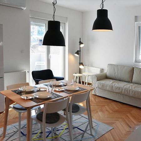 Apartment Exclusive อูชิเซ ภายนอก รูปภาพ