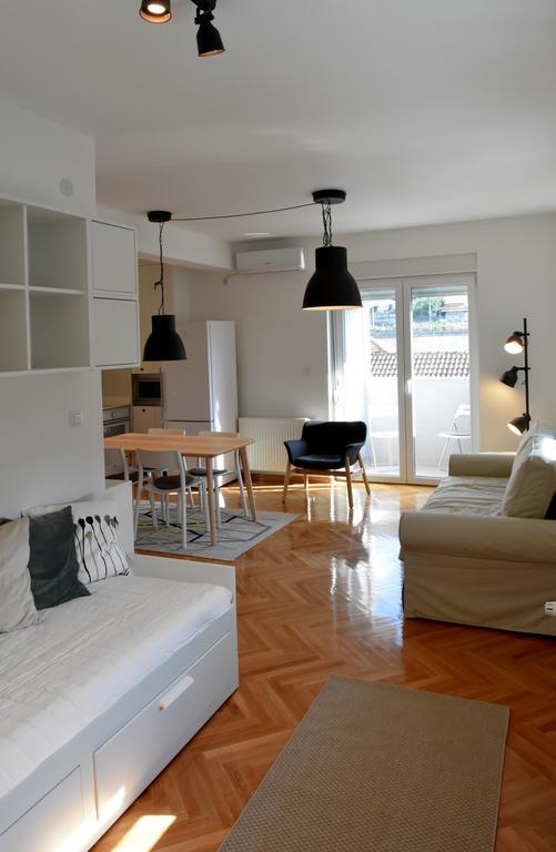 Apartment Exclusive อูชิเซ ภายนอก รูปภาพ