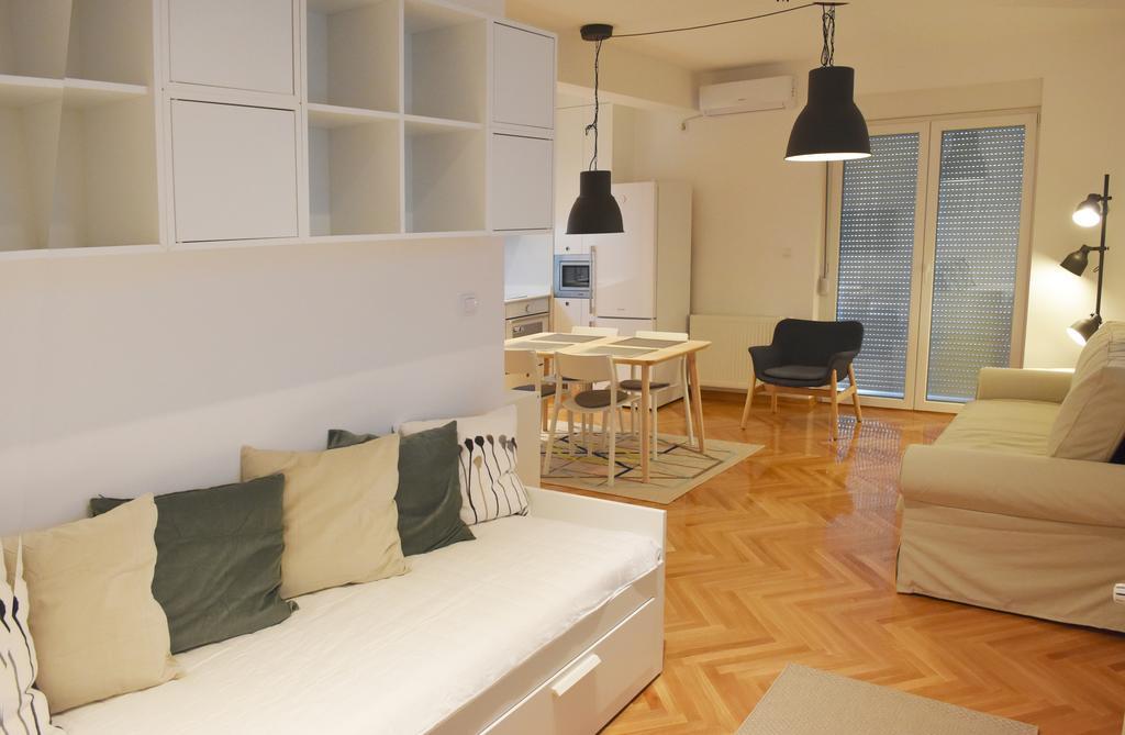 Apartment Exclusive อูชิเซ ภายนอก รูปภาพ